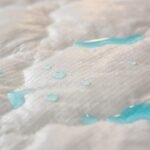 Conjunto Lençol e Fronhas Macias Impermeável e Acolchoado Matelassê - Lux - Image 3